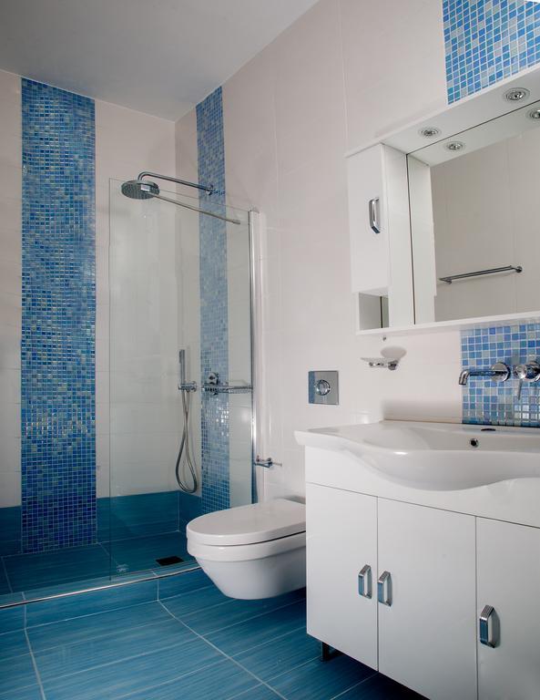 Santa Rinoula Suites Sea Sunset Views Adults Only เมกาโลคอรี ภายนอก รูปภาพ