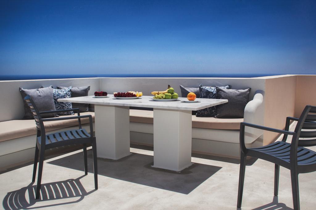 Santa Rinoula Suites Sea Sunset Views Adults Only เมกาโลคอรี ภายนอก รูปภาพ