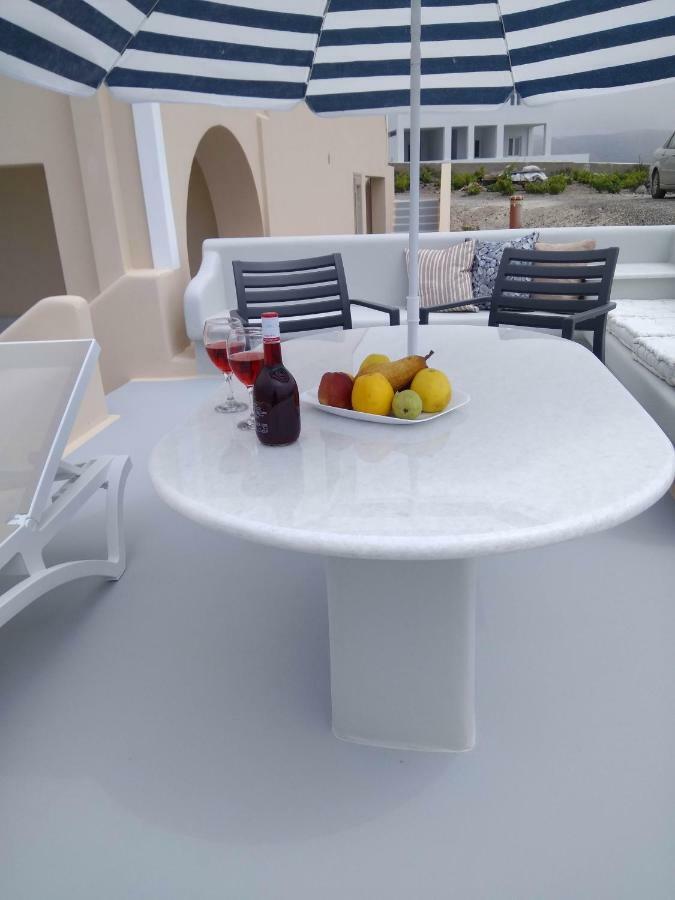 Santa Rinoula Suites Sea Sunset Views Adults Only เมกาโลคอรี ภายนอก รูปภาพ