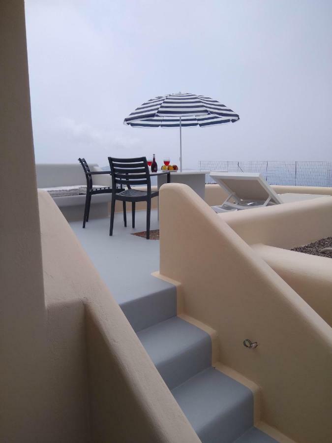 Santa Rinoula Suites Sea Sunset Views Adults Only เมกาโลคอรี ภายนอก รูปภาพ